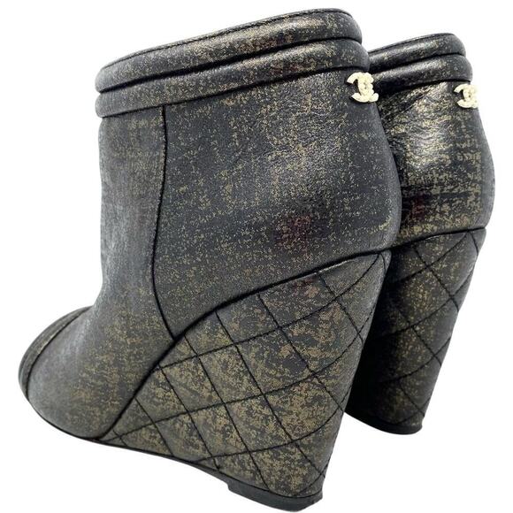 CHANEL GOLD BLACK OPEN TOE SHORT WEDGE BOOTIES SIZE 38.5 / US 7.5 - Picture 4 of 15